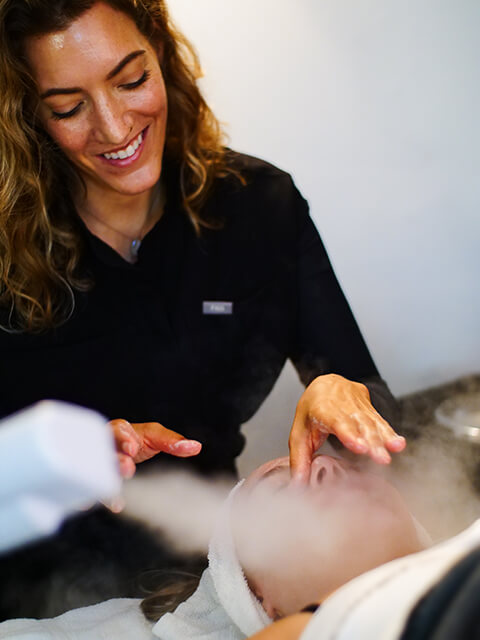 Avenue Five student practicing esthetics